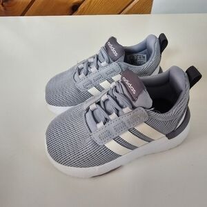 Toddler 6 adidas shoes